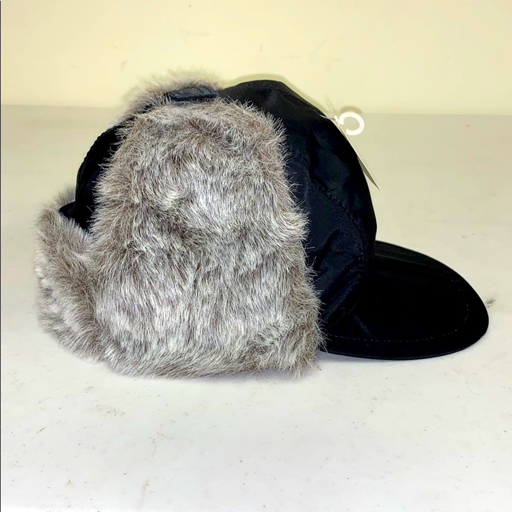 WINTER EARFLAP CAP